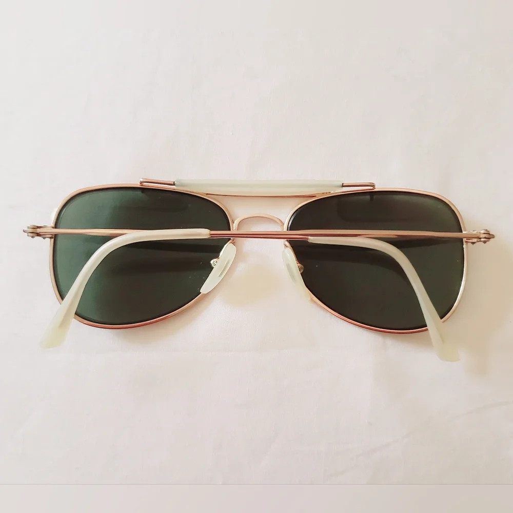 Vintage US International Komet-Italy Kids 14k Gold Aviator Style Sunglasses